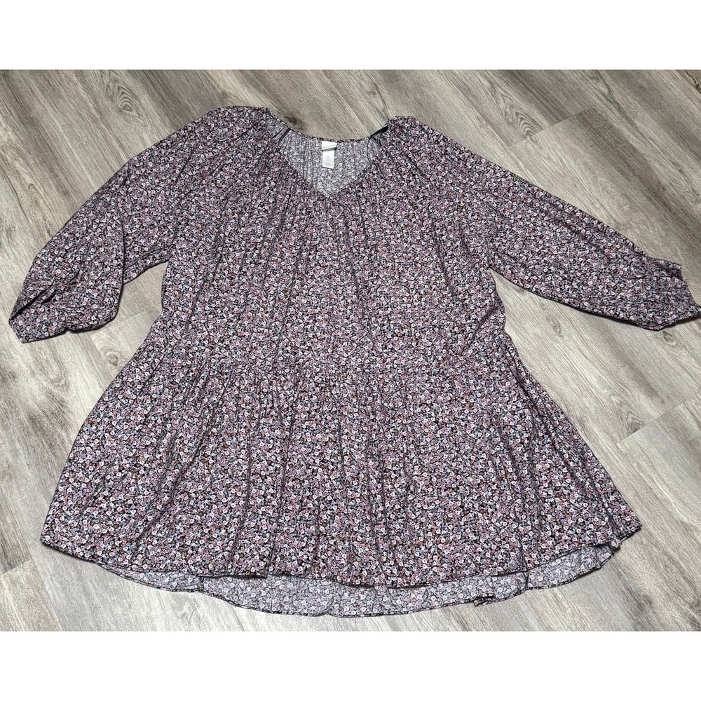 H&M Blouse women's large floral‎ print